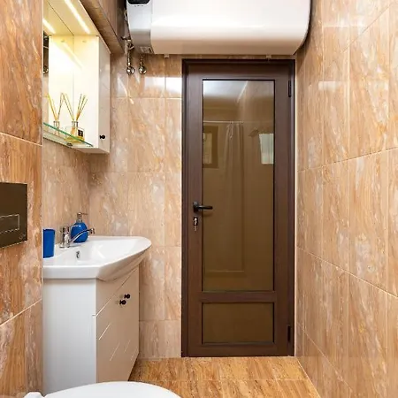Apartment 2bd Penthouse: Stunning Views